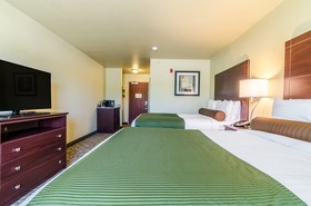 Cobblestone Hotel & Suites Paxton