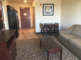 Cobblestone Hotel & Suites Paxton