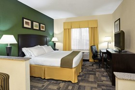 Holiday Inn Express Hotel & Suites Pekin (Peoria Area)