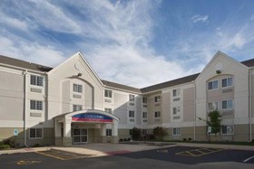 Candlewood Suites Peoria at Grand Prairie