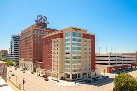 Courtyard Peoria Downtown