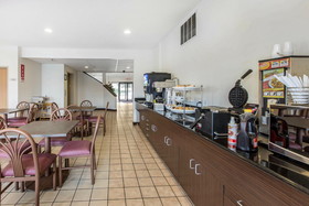 SureStay Plus Hotel by Best Western Peoria