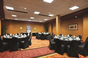 Embassy Suites East Peoria Hotel & Riverfront Conference Center