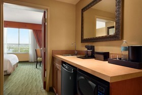 Embassy Suites East Peoria Hotel & Riverfront Conference Center