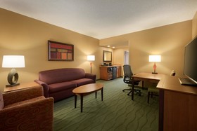 Embassy Suites East Peoria Hotel & Riverfront Conference Center