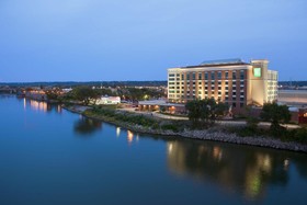 Embassy Suites East Peoria Hotel & Riverfront Conference Center
