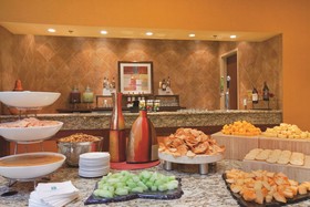 Embassy Suites East Peoria Hotel & Riverfront Conference Center