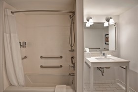 Four Points by Sheraton Peoria