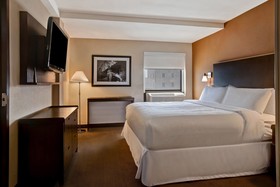 Four Points by Sheraton Peoria