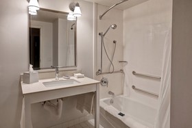Four Points by Sheraton Peoria