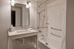 Four Points by Sheraton Peoria