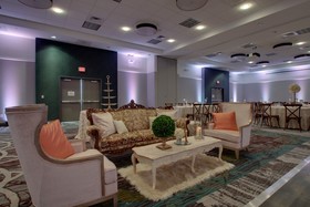 Holiday Inn & Suites Peoria At Grand Prairie