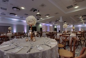 Holiday Inn & Suites Peoria At Grand Prairie