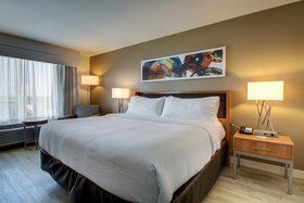 Holiday Inn & Suites Peoria At Grand Prairie