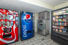 Travelodge by Wyndham Peoria