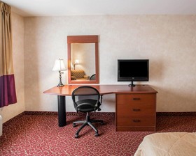 Sleep Inn & Suites