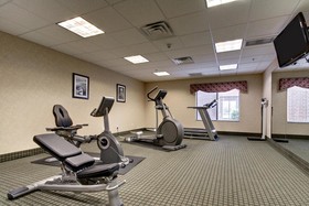 Holiday Inn Express Hotel & Suites Peru - Lasalle Area
