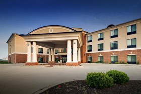 Holiday Inn Express Hotel & Suites Peru - Lasalle Area