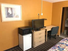 Spring Valley Inn