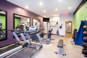 La Quinta Inn & Suites by Wyndham Pontoon Beach