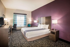 La Quinta Inn & Suites by Wyndham Pontoon Beach