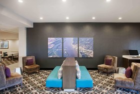La Quinta Inn & Suites by Wyndham Pontoon Beach