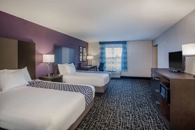 La Quinta Inn & Suites by Wyndham Pontoon Beach