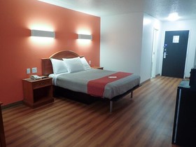 Red Lion Inn & Suites Pontoon Beach