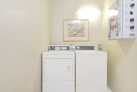 Super 8 by Wyndham Pontoon Beach IL/St. Louis MO Area