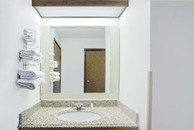 Super Sleep Inn By OYO I-80 Princeton