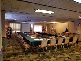 Holiday Inn Express & Suites Prospect Heights