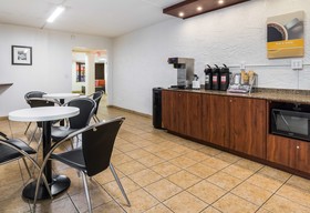 Motel 6 Prospect Heights Il