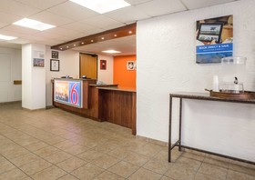 Motel 6 Prospect Heights Il