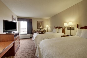 Quality Inn & Suites Quincy - Downtown