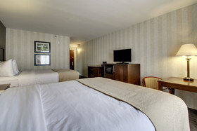 The Atrium Hotel on Third
