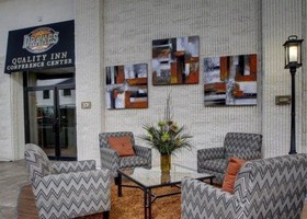 The Atrium Hotel on Third