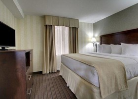 The Atrium Hotel on Third