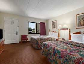 Super 8 by Wyndham Chicago/Rosemont/O'Hare/SE