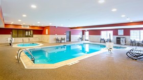 Holiday Inn Express Hotel & Suites Chicago Deerfie / Lincolnshire