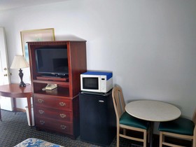 All Seasons Motel