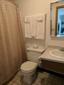 All Seasons Motel