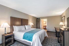 Riverview Inn & Suites, Ascend Hotel Collection