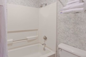 Days Inn by Wyndham Rockford