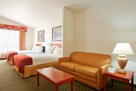 Holiday Inn Express Hotel & Suites Rockford - Loves Park