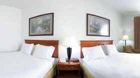 Holiday Inn Express Hotel & Suites Rockford - Loves Park