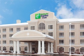 Holiday Inn Express Hotel & Suites Rockford - Loves Park