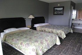 Hotel at Chicago Rockford International Airport by OYO Rooms