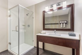 La Quinta Inn & Suites by Wyndham Rockford