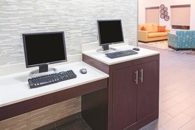 La Quinta Inn & Suites by Wyndham Rockford