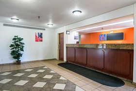 Econo Lodge